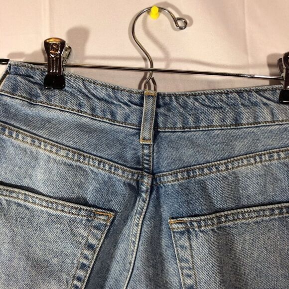 Topshop Moto Mom Floral Embroidered Denim Shorts - Picture 9 of 15